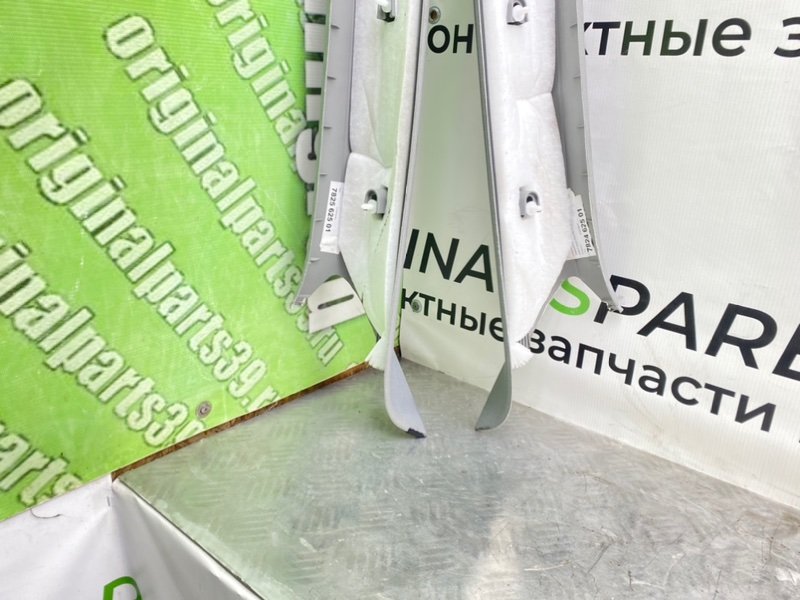 Обшивки стоек, 2300 рублей, Калининград