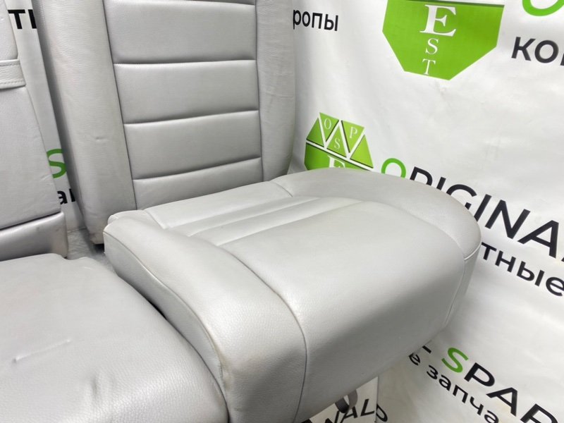 Сидения, 32900 рублей, Калининград