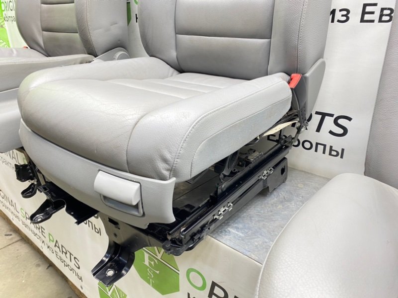 Сидения, 32900 рублей, Калининград