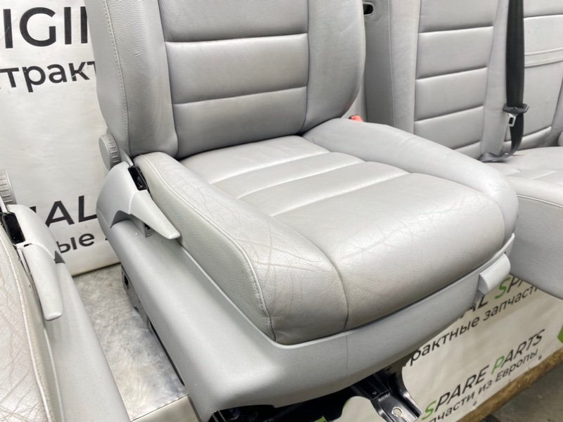 Сидения, 32900 рублей, Калининград