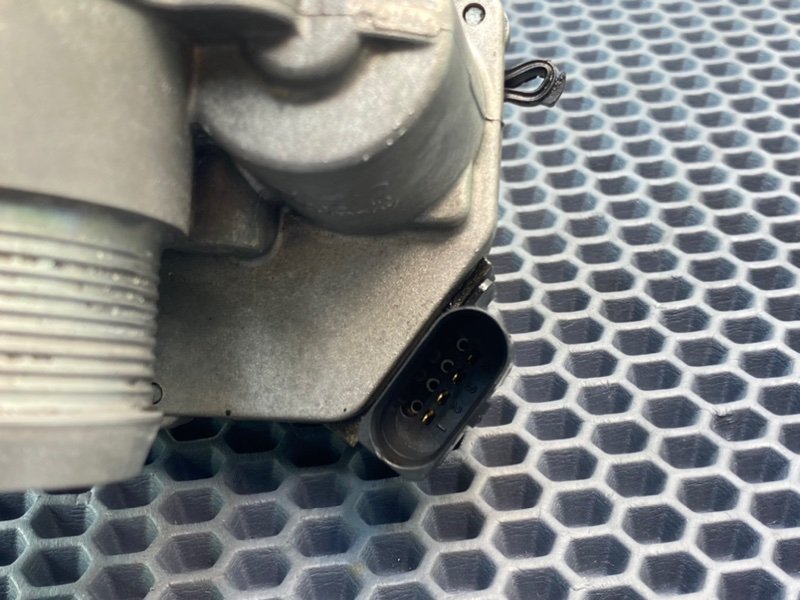 Дроссельная заслонка, 4600 рублей, Калининград