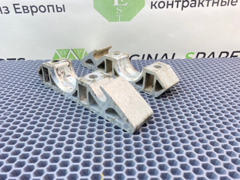 Скобы стабилизатора, 1000 рублей, Калининград