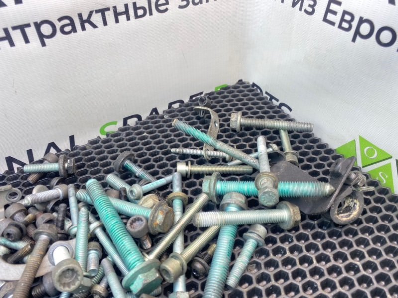 Болты двигателя, 2200 рублей, Калининград
