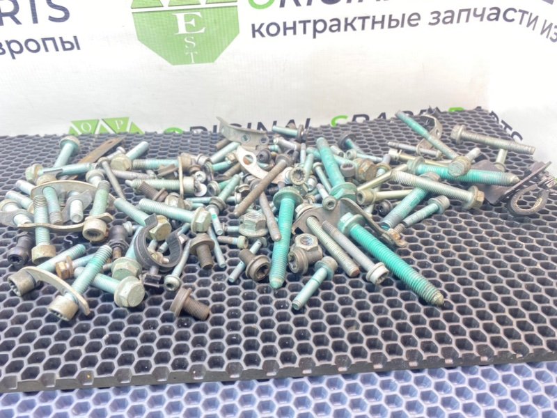 Болты двигателя, 2200 рублей, Калининград