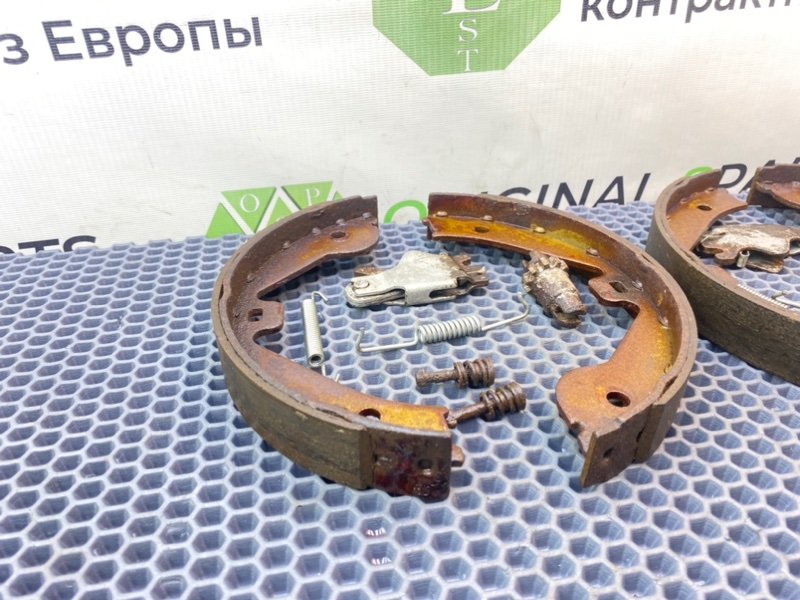 Механизм ручника, 2000 рублей, Калининград