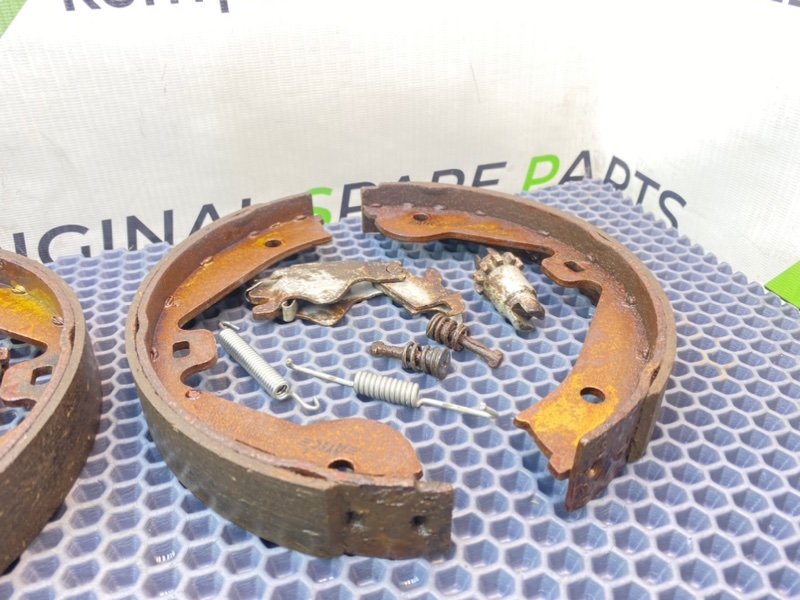 Механизм ручника, 2000 рублей, Калининград