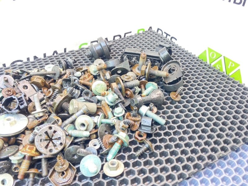 Болты, 1900 рублей, Калининград