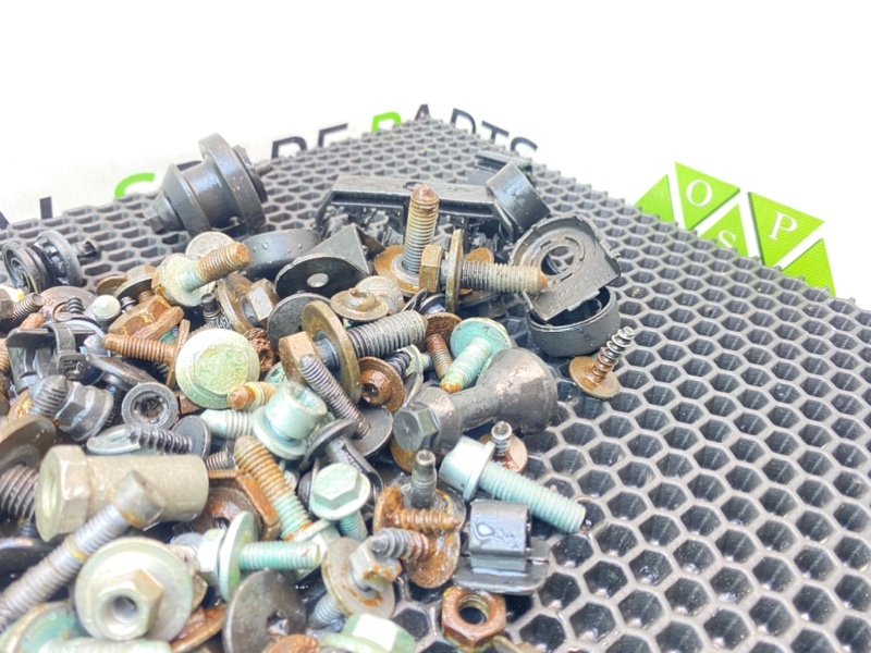 Болты, 1900 рублей, Калининград