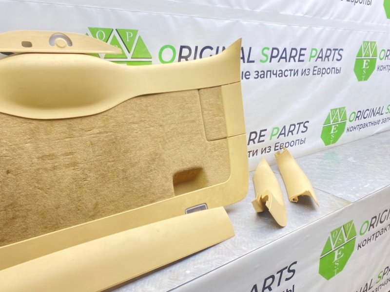 Накладка крышки багажника, 2200 рублей, Калининград