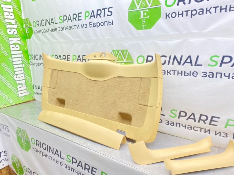 Накладка крышки багажника, 2200 рублей, Калининград