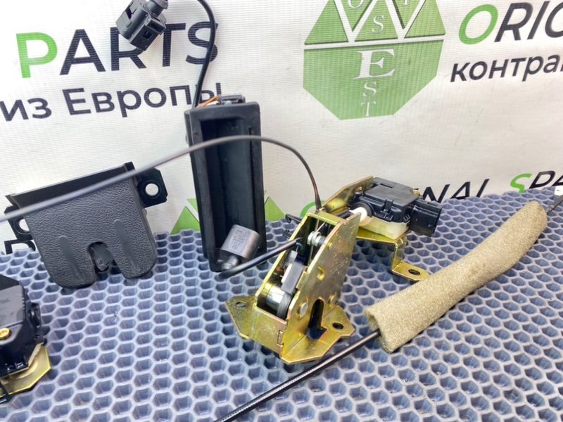 Замок багажника, 3100 рублей, Калининград