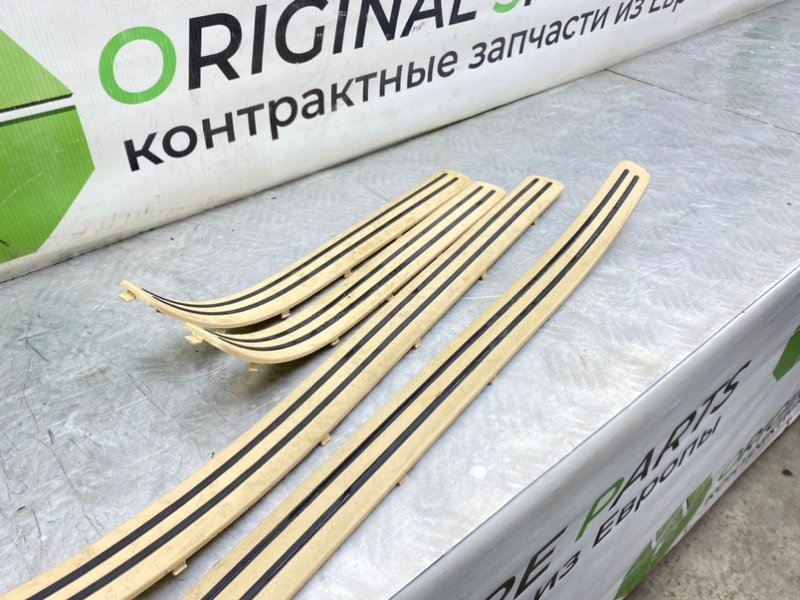 Накладки порогов, 2100 рублей, Калининград