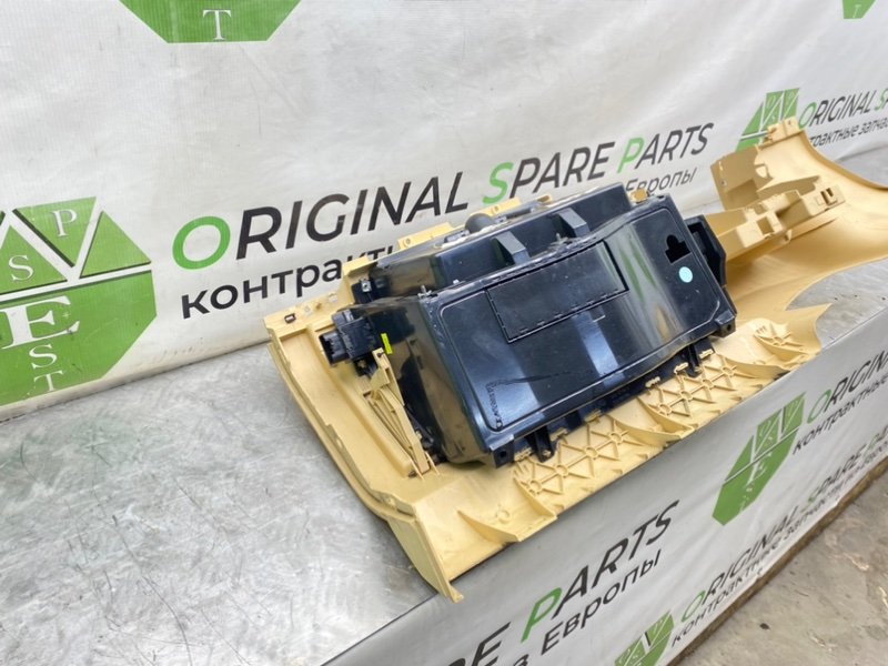 Бардачок, 2100 рублей, Калининград