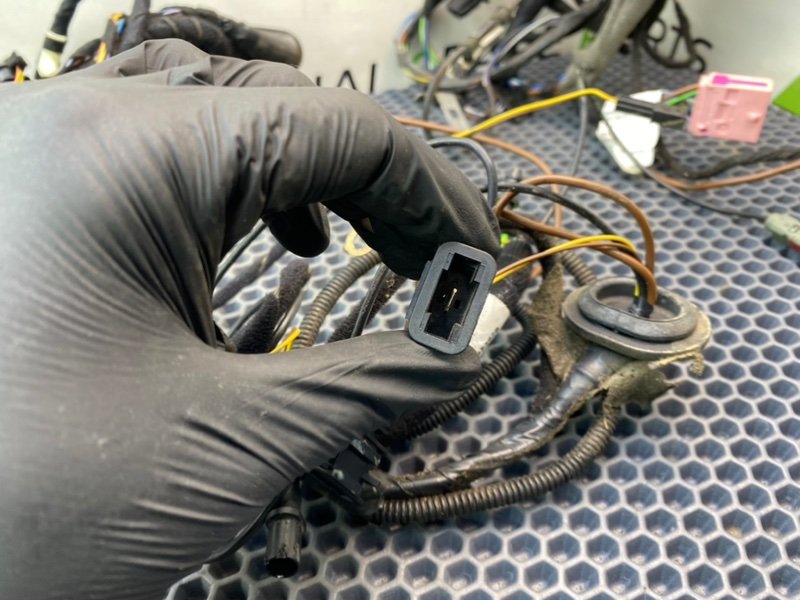 Проводка багажника, 2700 рублей, Калининград