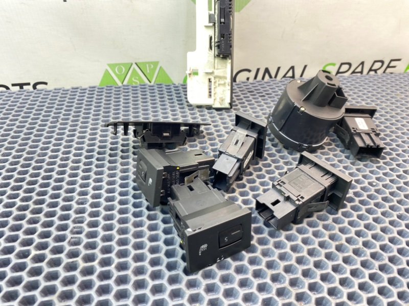 Кнопки, 4100 рублей, Калининград