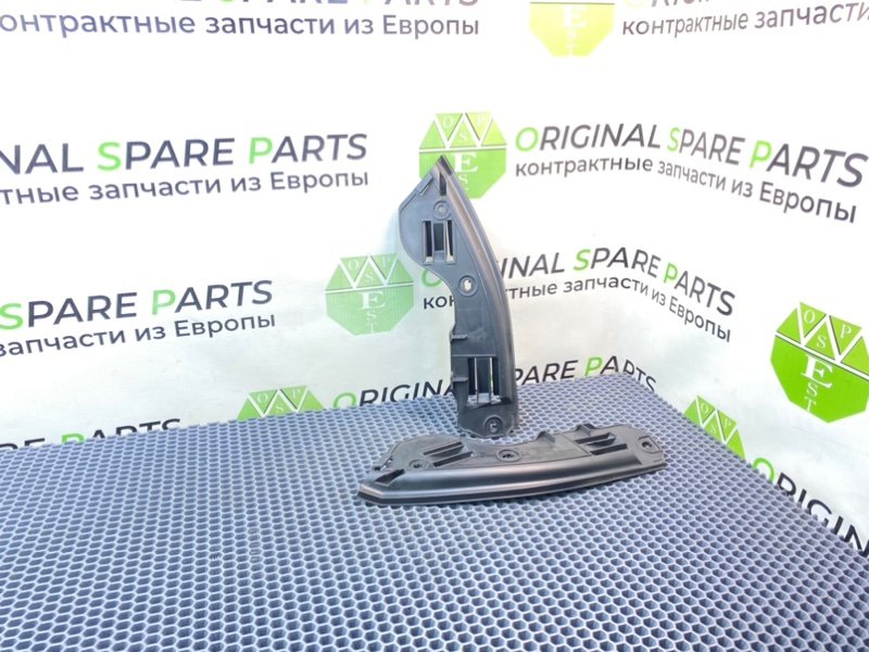 Кронштейны, 1000 рублей, Калининград