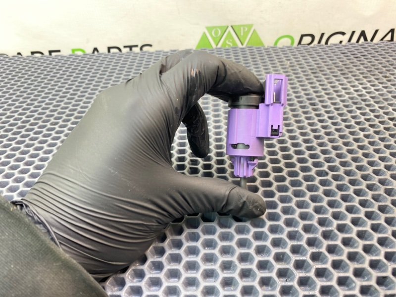 Концевик стоп-сигнала, 800 рублей, Калининград