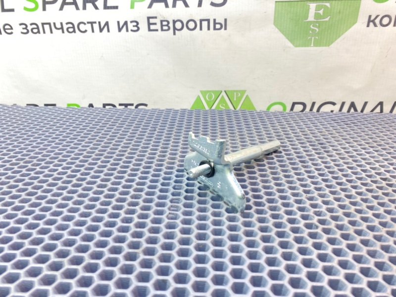 Крепление аккумулятора, 800 рублей, Калининград