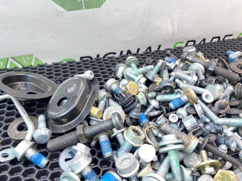 Болты салона, 2200 рублей, Калининград