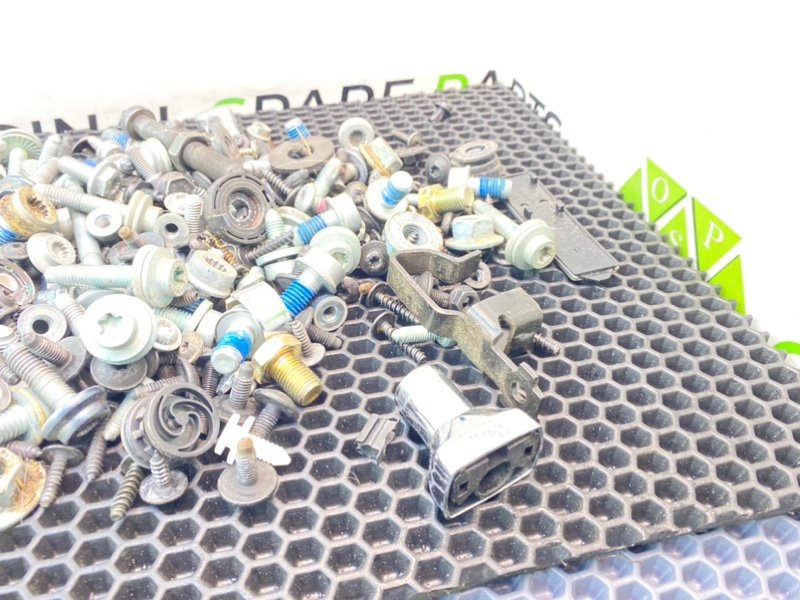 Болты салона, 2200 рублей, Калининград