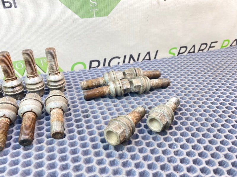 Колесные болты, 1700 рублей, Тверь