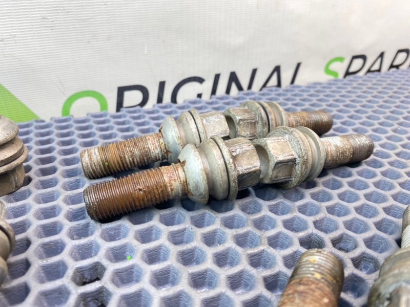 Колесные болты, 1700 рублей, Тверь