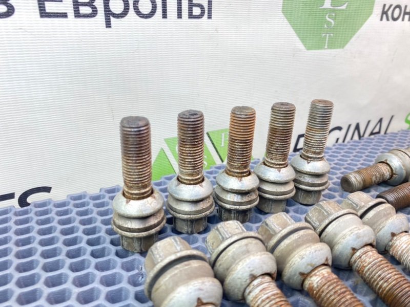 Колесные болты, 1700 рублей, Тверь