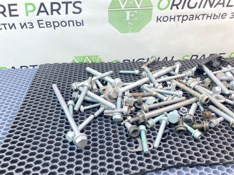 Болты двигателя, 2200 рублей, Калининград