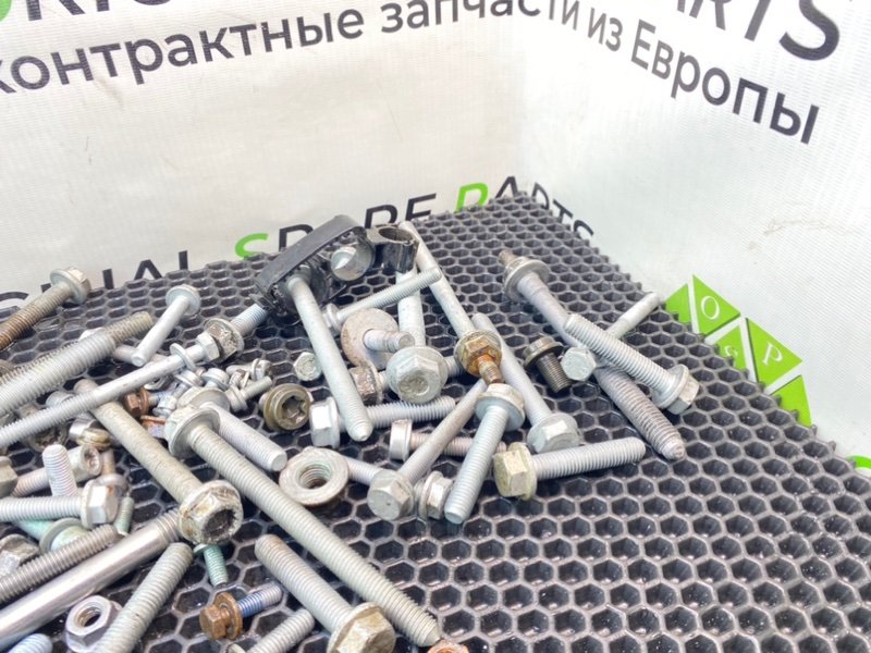 Болты двигателя, 2200 рублей, Калининград
