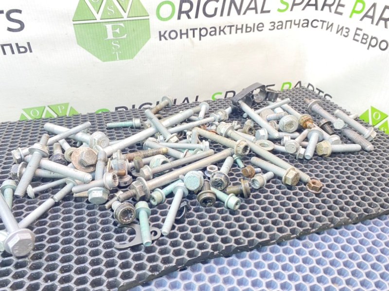 Болты двигателя, 2200 рублей, Калининград