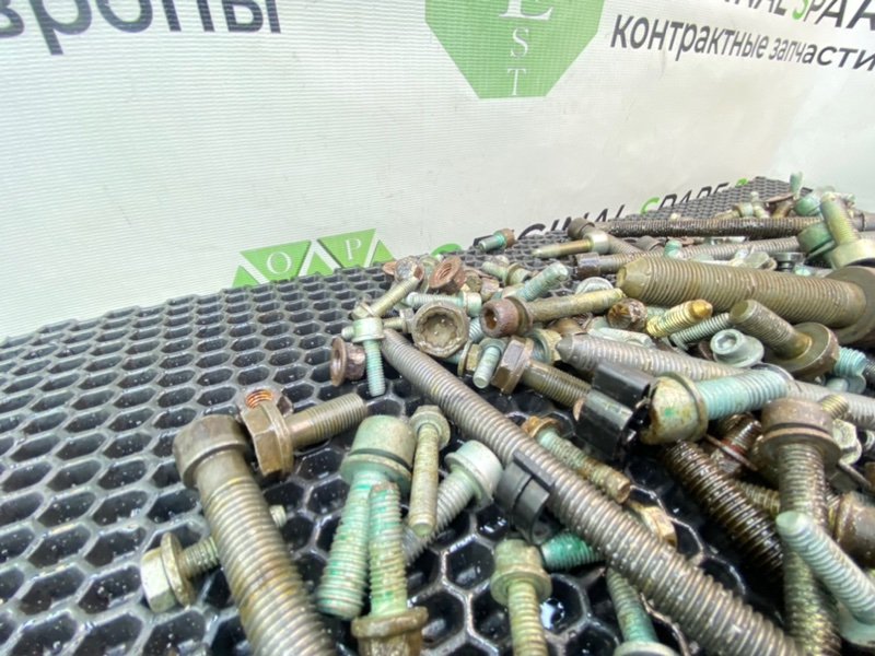Болты двигателя, 2200 рублей, Калининград