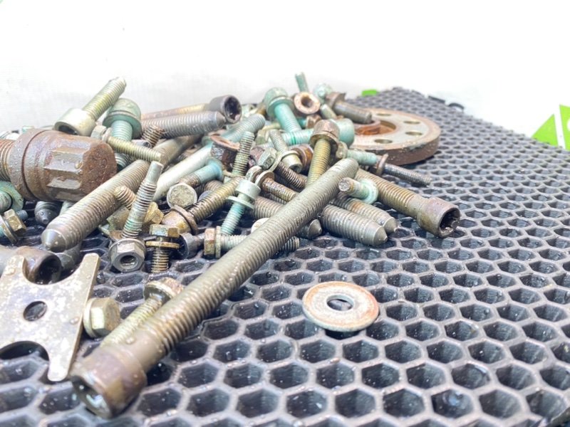 Болты двигателя, 2200 рублей, Калининград