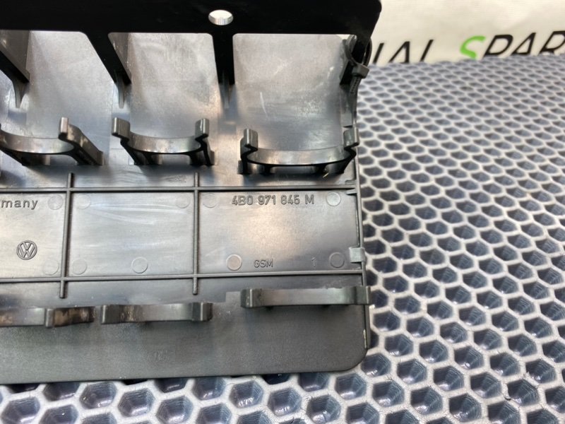 Кронштейн, 1000 рублей, Калининград