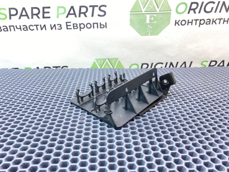 Кронштейн, 1000 рублей, Калининград