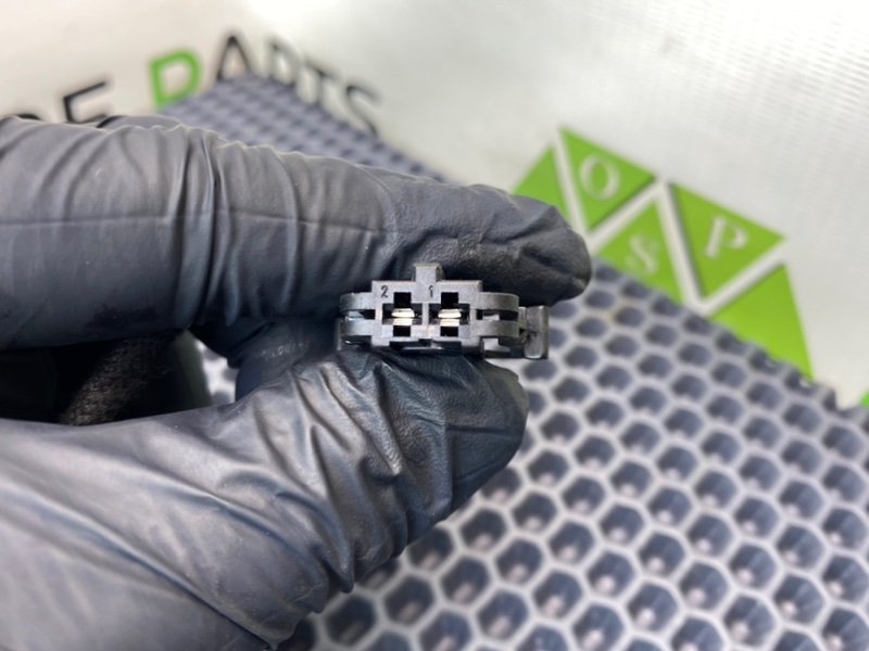 Твитер, 900 рублей, Калининград