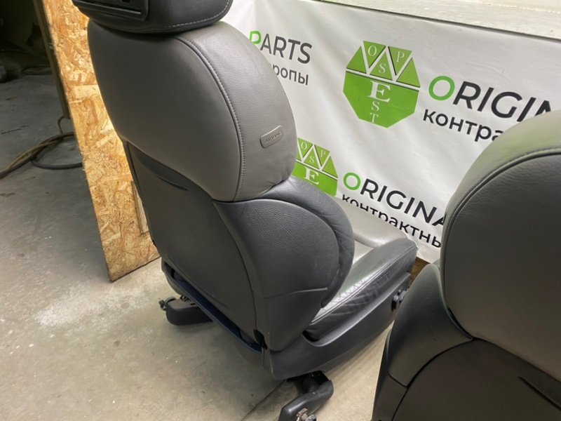 Сидения, 114200 рублей, Калининград