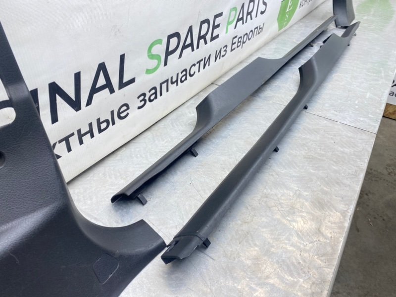 Накладки порогов, 1300 рублей, Калининград