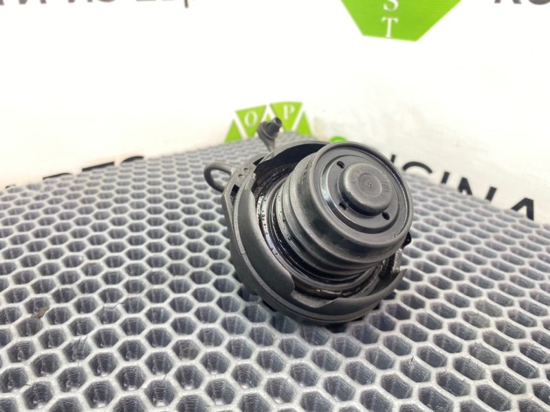 Крышка бака, 1000 рублей, Калининград