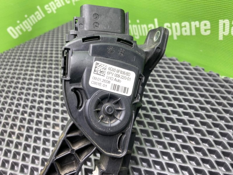 Педаль газа, 1600 рублей, Тверь