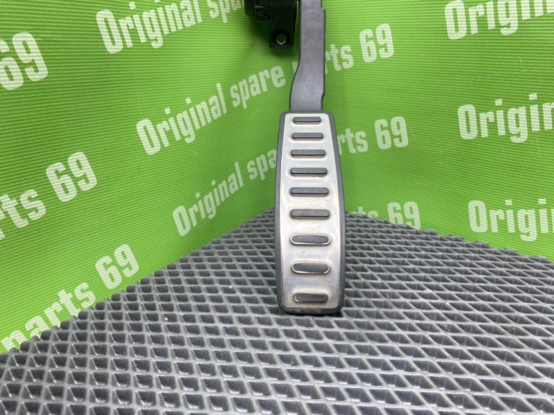 Педаль газа, 1300 рублей, Тверь