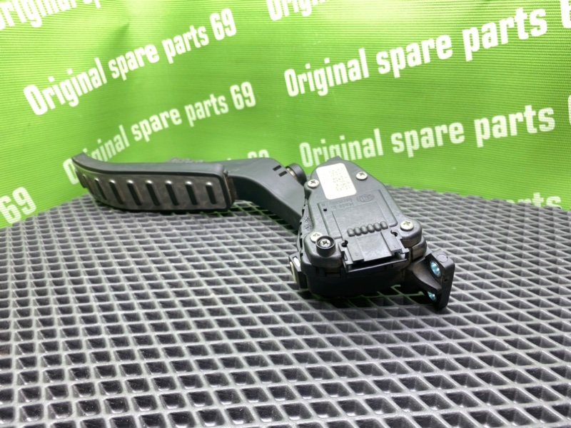 Педаль газа, 1300 рублей, Тверь