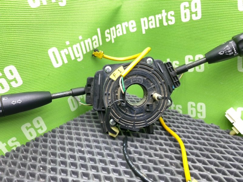 Гитара, 2000 рублей, Тверь