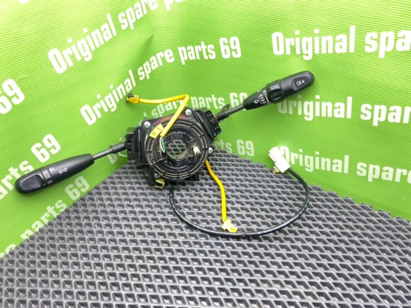 Гитара, 2000 рублей, Тверь