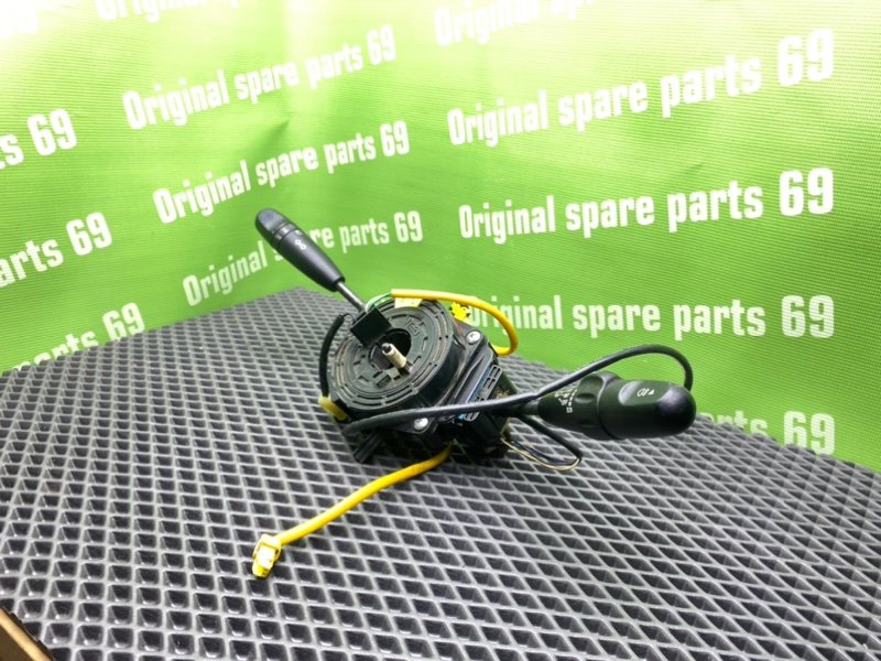 Гитара, 2000 рублей, Тверь