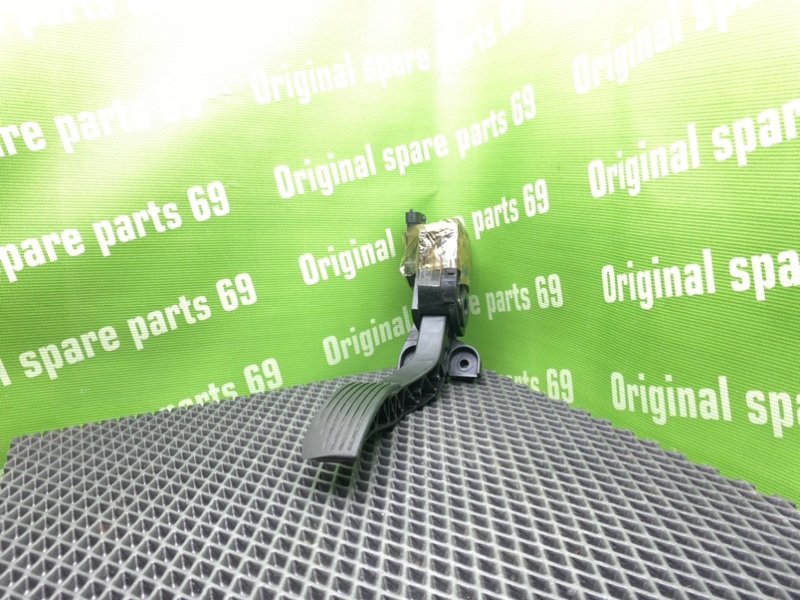 Педаль газа, 1200 рублей, Тверь