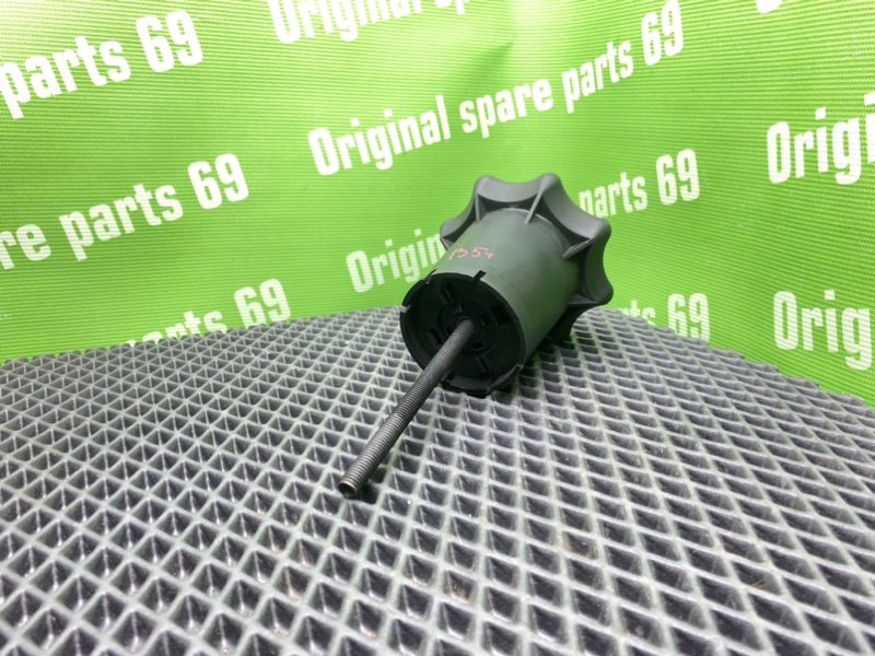 Крепление запаски, 800 рублей, Тверь