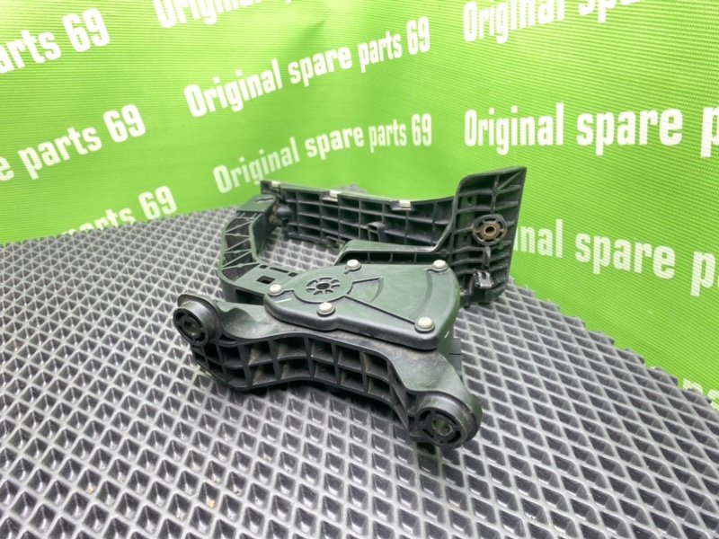 Педаль газа, 1600 рублей, Тверь