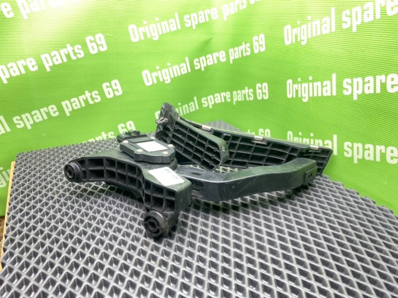 Педаль газа, 1600 рублей, Тверь