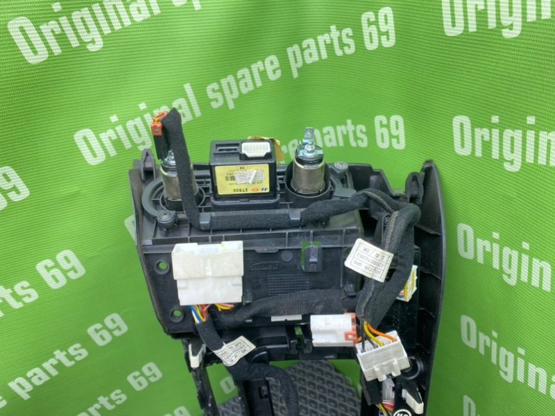 Накладка селектора, 2100 рублей, Тверь