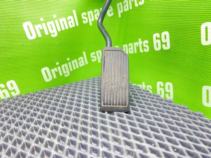 Педаль газа, 1300 рублей, Тверь